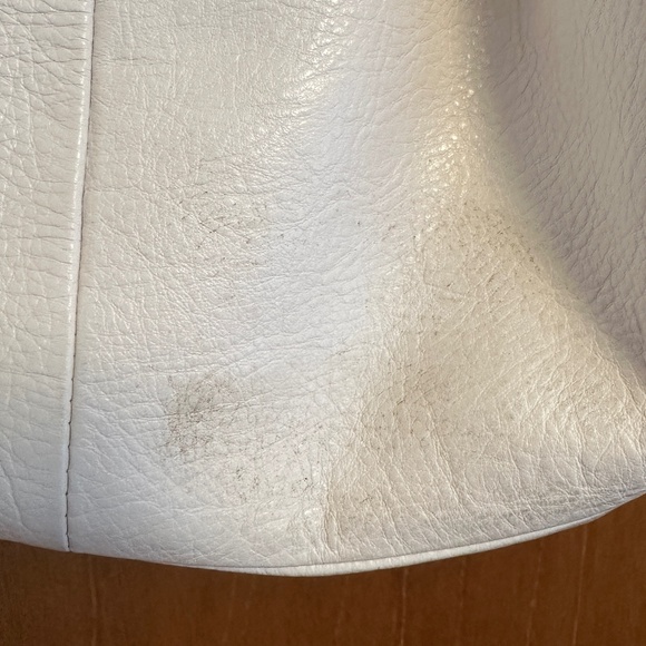 Coach white pebbled leather shoulder bag purse 3 compartments tan satin interior - Picture 16 of 16